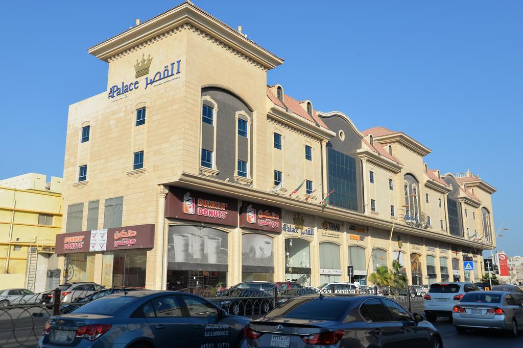 The Palace Suites Эль-Хубар Номер фото